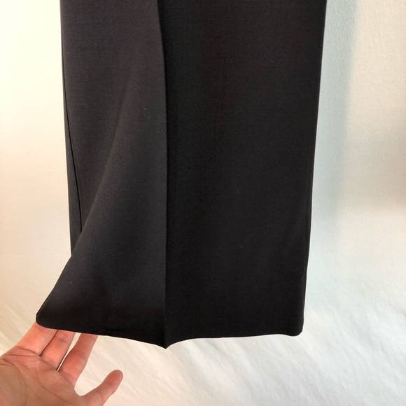 Theory Relaxed Straight Pant in Stretch Wo… - Picture 9 of 12